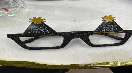 2025 New Year Party Glasses – Festive & Fun 12 pieces