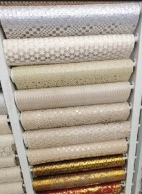 Table Cover - Durable & Stylish - 50x20cm random mix