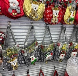 Festive Christmas Gift Bag - 12 pieces - 5 design mix